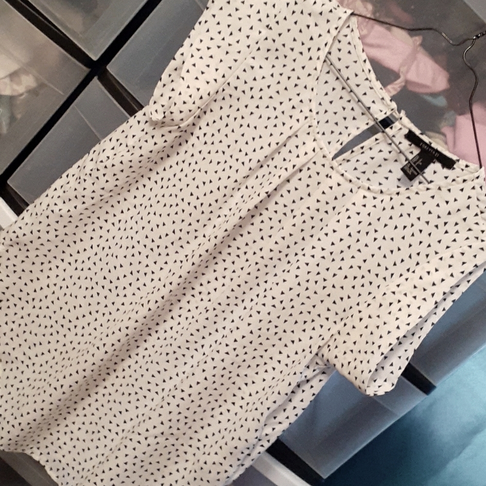 Women shirt